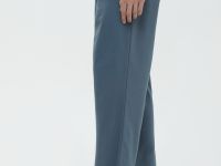 Укороченные брюки широкого кроя