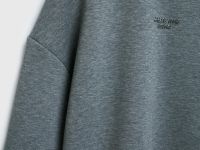 Объёмный свитшот с принтом и стопперами, Серый