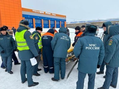 В Якутске проходят соревнования по проведению аварийно-спасательных работ при ДТП