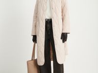 Пальто свободного силуэта с поясом