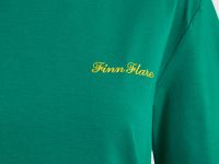 Базовая футболка прямого кроя