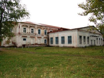 Здание общественной столовой и читальни для рабочих