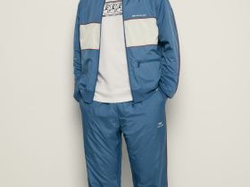 Олимпийка с контрастной отделкой из капсулы ретро