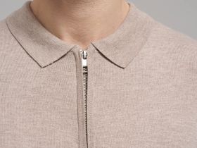 Джемпер-поло полуприлегающего кроя с шерстью