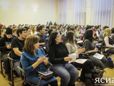Недропользователи Якутии провели профориентационную конференцию для школьников
