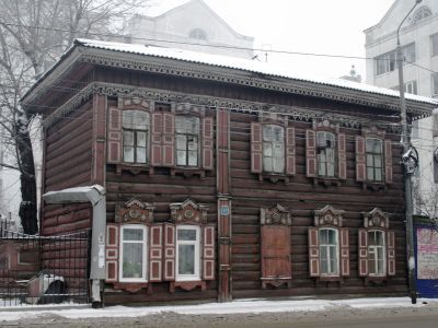 Доходный дом Попова, в котором были первая и последняя нелегальные квартиры С.М.Кирова в Иркутске