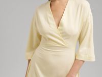 Приталенное платье миди со льном