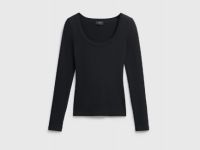 Приталенный лонгслив в рубчик, Черный