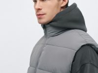 Жилет с воротником-стойкой и накладными карманами, Зеленый