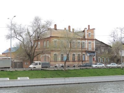 Дом Смирнова