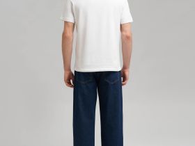 Футболка облегающего кроя из джерси