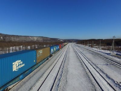 В Якутию прибудут 400 вагонов с продовольствием