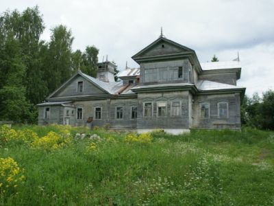 Усадебный дом (деревянный)