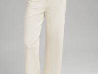 Джинсы женские