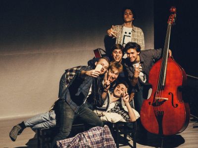 Билеты на ЖЗЛ: Жизнь замечательных людей (Городской театр. Сцена на Галерной) / Театр | Афиша | ИнфоТаймс