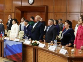 Госнаграды вручили якутянам в преддверии Дня республики