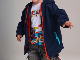 Куртка детская текстильная с полиуретановым покрытием для мальчиков (ветровка)