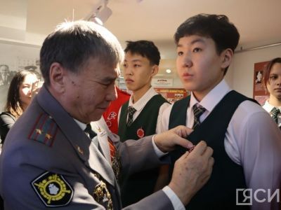 В Якутске школьников посвятили в ряды «хранителей истории»