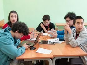 Лицеисты из Якутии заняли первое место на всероссийском турнире по физике