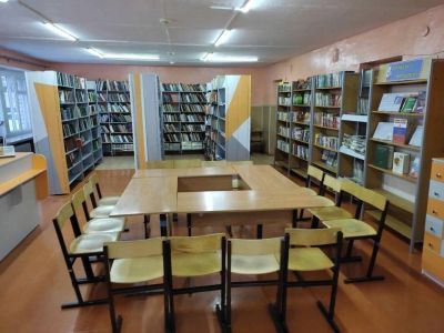 Хмелевицкая детская библиотека