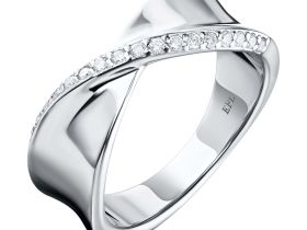 Кольцо из белого золота с бриллиантами э0901кц10210003