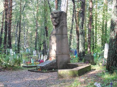 Могила Ванеева Анатолия Александровича (1872-1899)