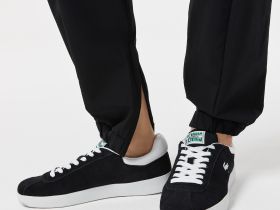 Женские брюки-джоггеры Lacoste