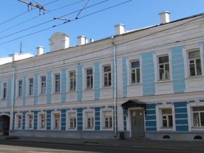 Дом жилой Мартынова и Сыромятникова. Здесь размещалась редакция газеты "Борона", где работал краевед, этнограф Н.Н.Виноградов