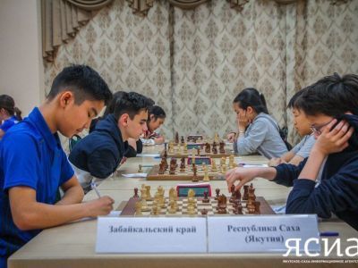 Сборная Якутии лидирует на втором этапе летней Спартакиады учащихся России по шахматам