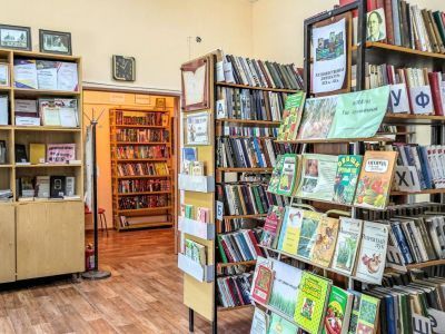 Ульянинская сельская библиотека