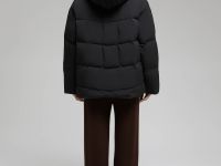 Стеганый пуховик с натуральным пухом