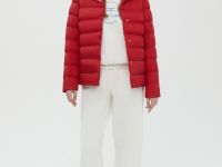 Утепленная куртка полуприлегающего силуэта