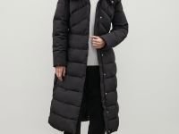 Стеганое утепленное пальто с капюшоном