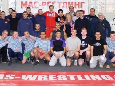 Олимпийский чемпион приветствовал молодых мас-рестлеров Подмосковья. Фото