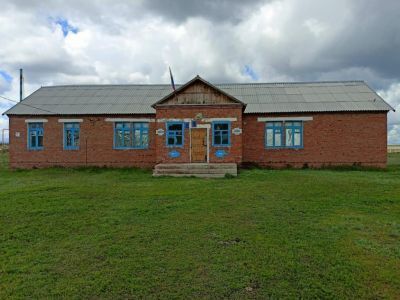 Сельский клуб села Красноуральск