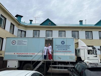 Офтальмологи провели лазерные операции в Алданском и Нерюнгринском районах Якутии