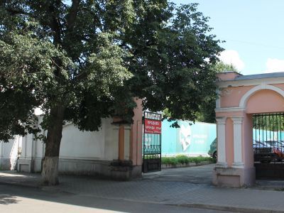 Ограда с воротами