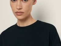 Укороченная футболка