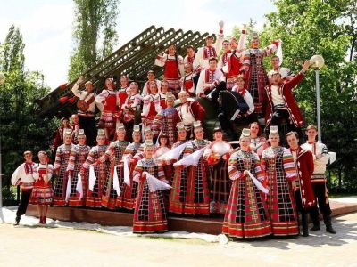 Воронежский русский народный хор «Россия песнями полна»