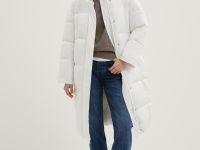 Пальто с воротником-стойкой