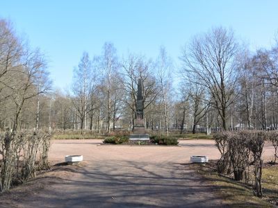 Две братские могилы жителей Ленинграда, погибших в годы Великой Отечественной войны 1941-1945 г.г.