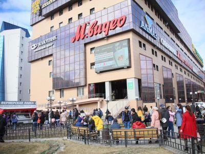 В Якутске объявили эвакуацию в крупных торговых центрах