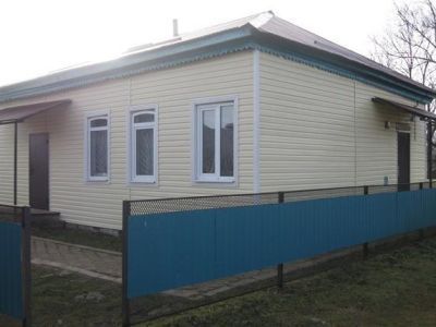 Новополянская поселенческая библиотека