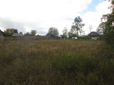 Памятное место, где в 1942 г. располагался штаб партизанского отряда А.Черненкова.