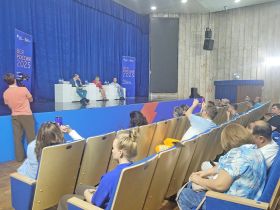 «ВСЯ РОССИЯ – 2025». Зачем СМИ сайт, когда аудитория в соцсетях?