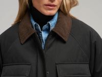 Утепленная куртка с водоотталкивающей пропиткой