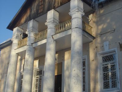 Бывш. помещичий дом