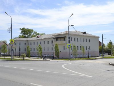 Дом,  где в 1918 г. в период колчаковщины находились в заключении ишимские коммунисты