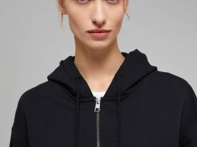 Толстовка на молнии с капюшоном