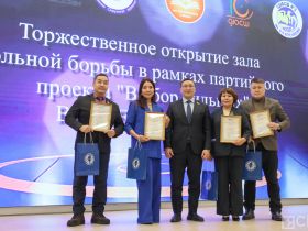 В школе имени Михаила Николаева в Якутске открыли зал борьбы